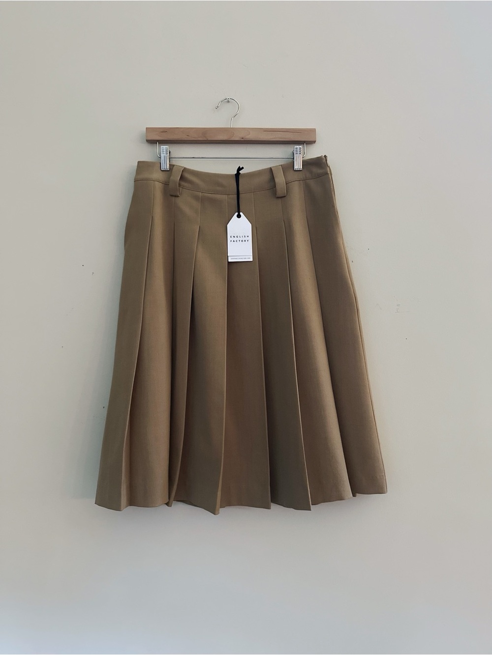 English Factory Camel Pleated A-Line Skirt Size M Brand new